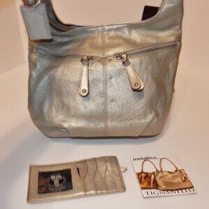 Tignanello Pebbled Leather Metallic Silver Hobo Bag With Extras NEW